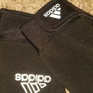 adidas FieldPlayer Soccer Gloves - NWT